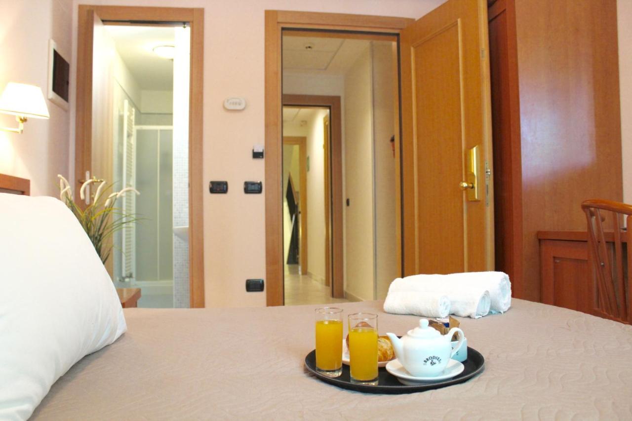Depandance Hotel Jole 切塞纳蒂科 外观 照片