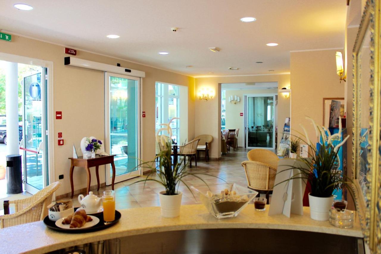 Depandance Hotel Jole 切塞纳蒂科 外观 照片