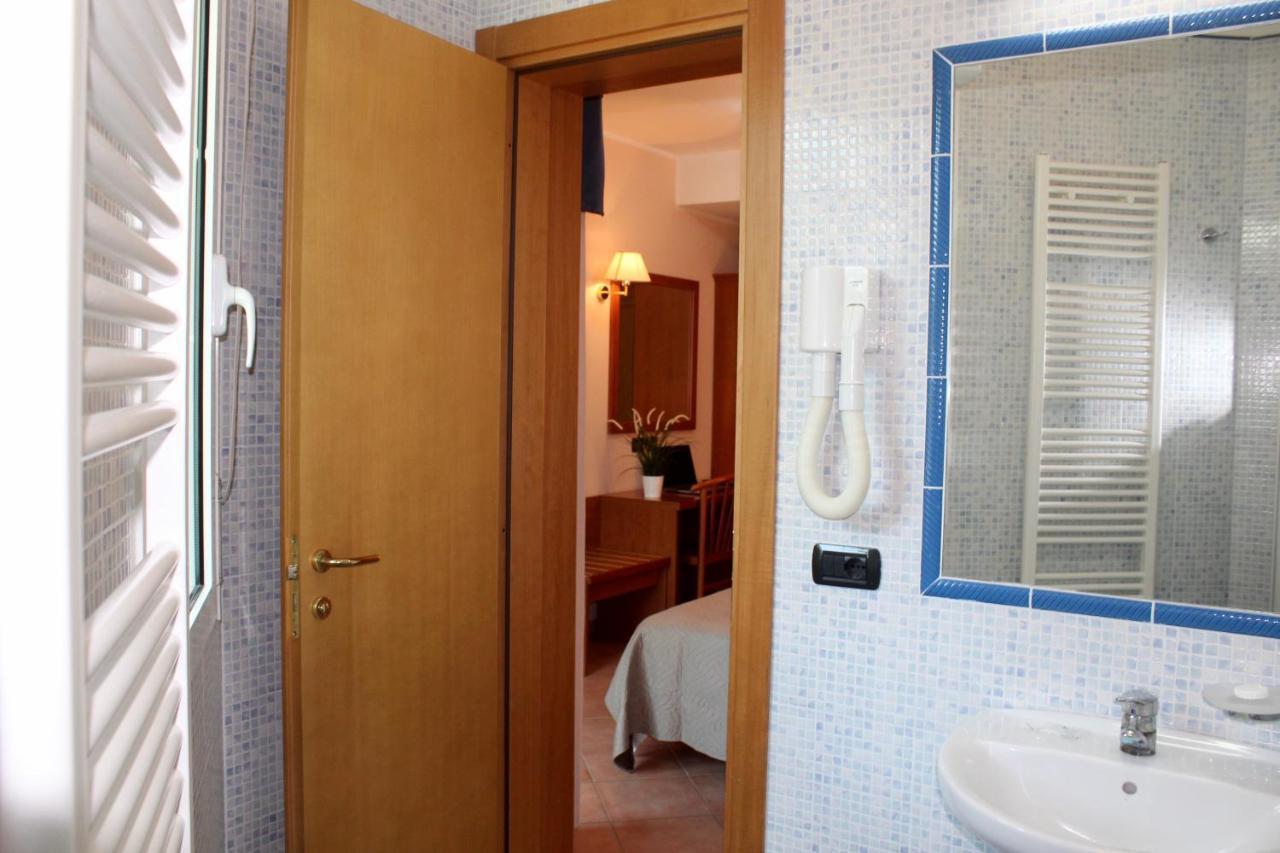 Depandance Hotel Jole 切塞纳蒂科 外观 照片