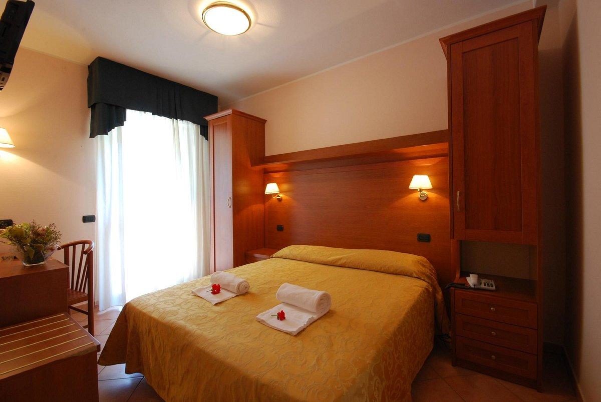 Depandance Hotel Jole 切塞纳蒂科 外观 照片